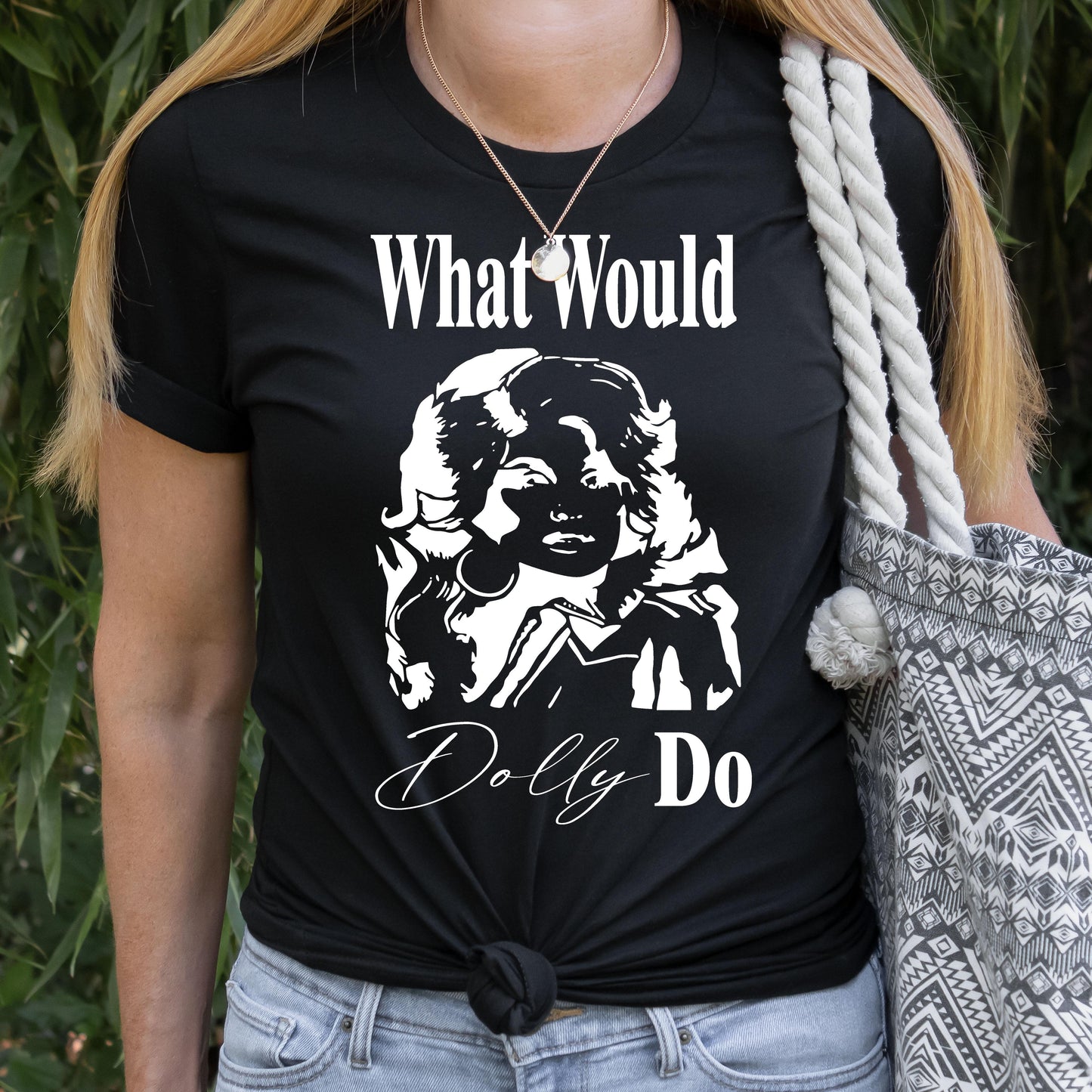 What Would Dolly Do Tee